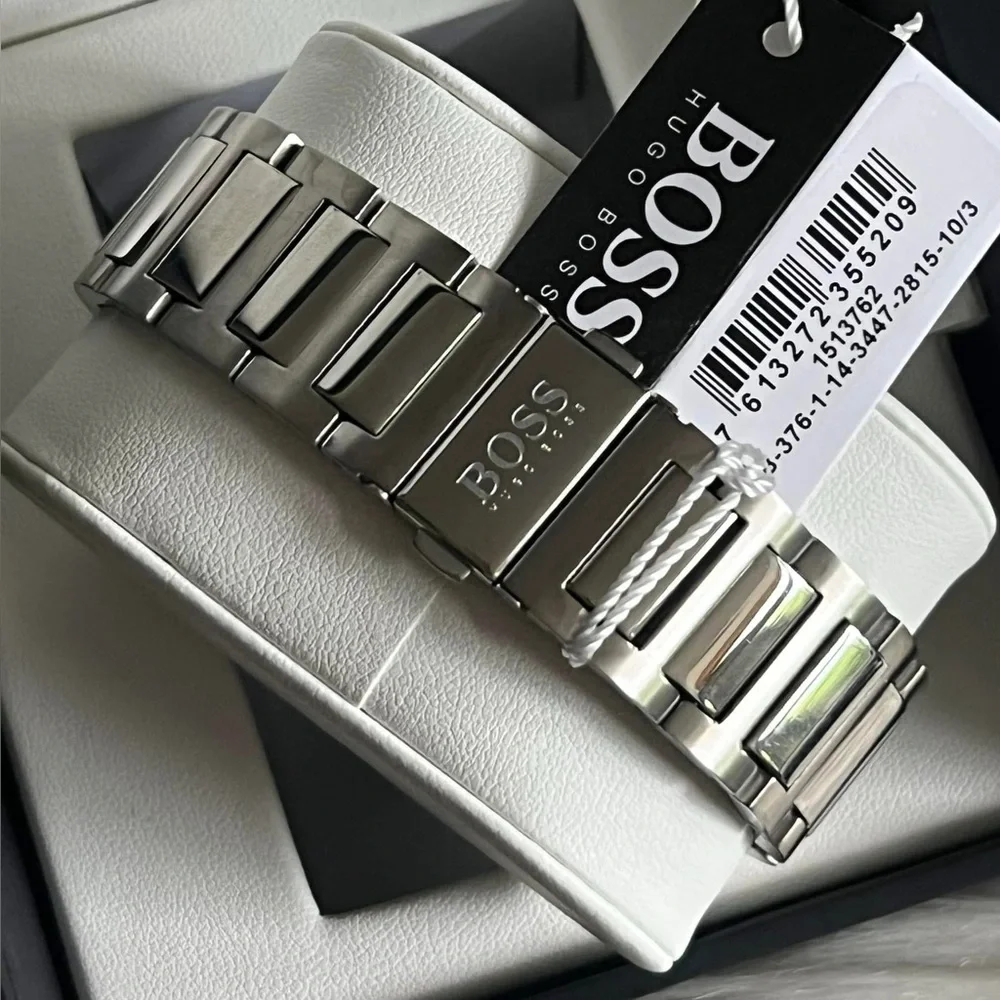 HB1513762 - Hugo Boss Men’s Peak Chronograph Watch - Picture 6 of 13